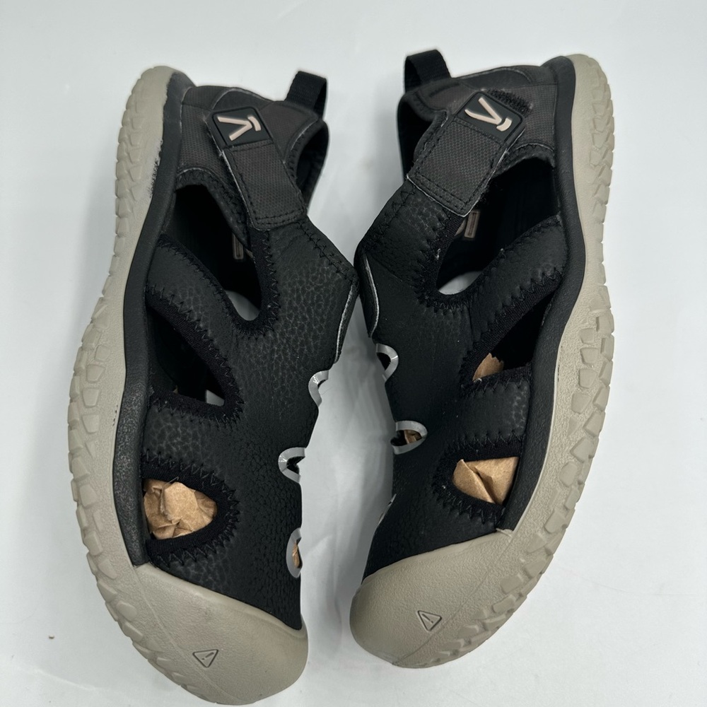 KEEN Stingray Big Kid Size 4 Closed Toe Water Sandals Black/Drizzle 1023153 - Picture 3 of 9
